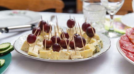 canapes on the table