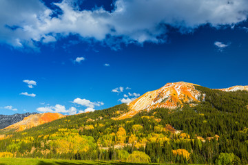 Autumn mountain scenery in Telluride, Colorado, USA