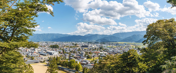 越前大野城から大野市街地を望む