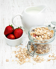 Muesli with strawberries