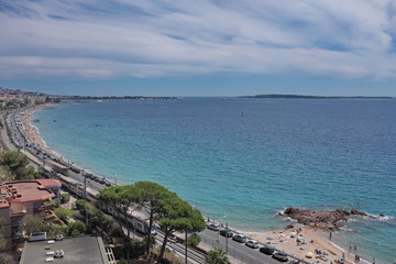Fototapeta na wymiar Cannes La Bocca vue de la mer