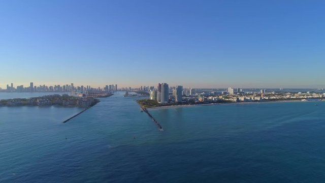Aerial hyperlapse approach Miami Beach Government Cut 4k 24p