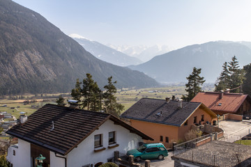 Fototapeta na wymiar Little village in the Alps