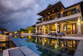 Luxury villa with big swimming pool interior outdoor - obrazy, fototapety, plakaty