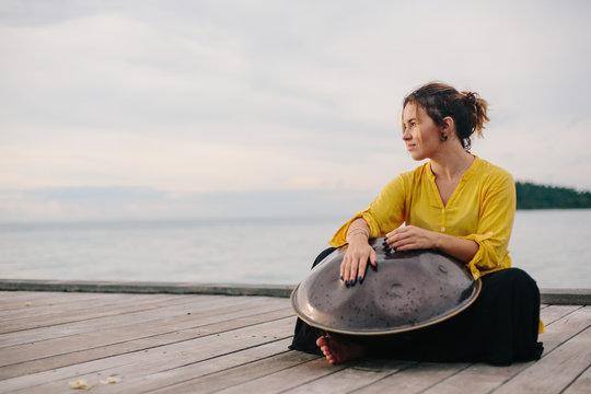 490 BEST Handpan IMAGES, STOCK PHOTOS & VECTORS | Adobe Stock