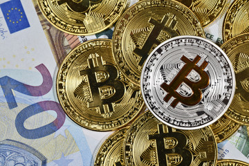 Fototapeta na wymiar Bitcoin monnaie virtuelle argent piece salaire paiement echange change taux bourse 