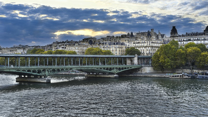 pont de Bir hakeim