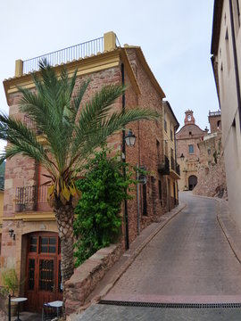 Villafamés. Pueblo de la Comunidad Valenciana, en España. Situado en la provincia de Castellón, en la comarca de la Plana Alta