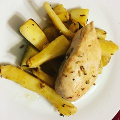 Chicken with fennel and roasted parsnips