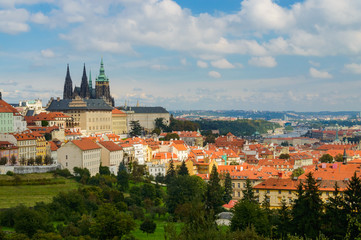 Obraz premium Panoramic aerial view of Old Town square in Prague in a beautiful summer day, Czech Republic