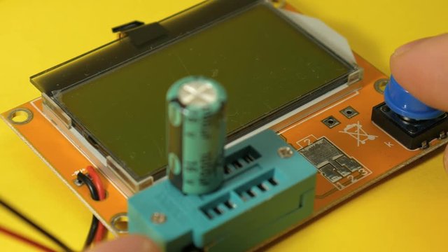 Checking electrolytic capacitors. Capacity meter, ESR electrolytic