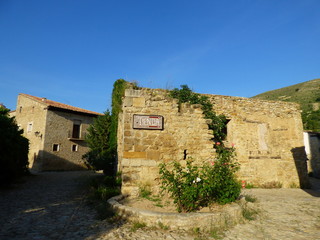 Fototapeta na wymiar Mirambel. Pueblo de Teruel (España) en la comunidad autónoma de Aragón dentro de la comarca del Maestrazgo