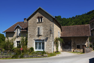 Fototapeta na wymiar Architecture of Baume-les-messieurs, Jura, Franche-Comte, France