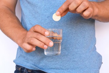 Dissolve one tablet in the water