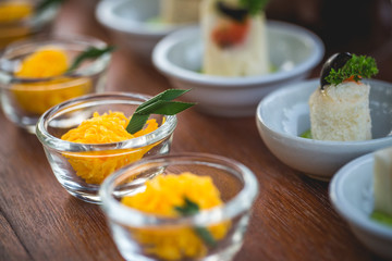 golden threads Thai desserts are available in  cups.