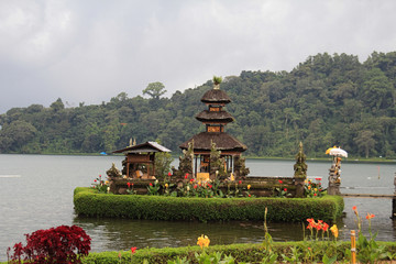 Ulun Danu Bratan Bali Indonésie