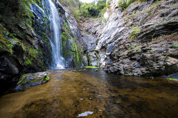 Cataracts of the toxa