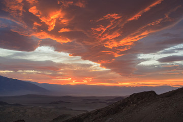 Fototapeta na wymiar Death Valley Sunset