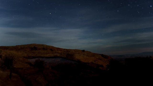 Canyonlands National Park Mesa Arch Moonlit Moonset Starry Night Timelapse