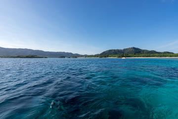グラスボートから見る石垣島・川平湾の風景