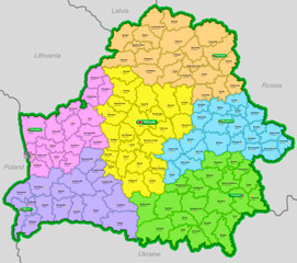 Карта Республики Беларусь разделённая на областные и районные центры на английском и русском языках
