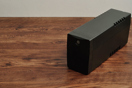 A black uninterpretable power supply for a computer