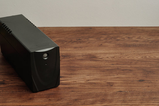 A black uninterpretable power supply for a computer