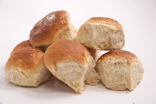  Freshly Baked white bread dinner rolls