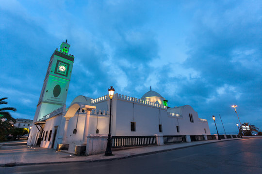 Algier,