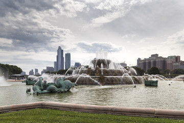 Fototapeta premium Buckingham Fountain in Chicago