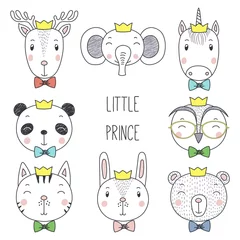 Gordijnen Set of hand drawn cute funny portraits of cat, bear, panda, bunny, reindeer, unicorn, owl, elephant boys in crowns. Isolated objects on white background. Vector illustration. Design concept for kids. © Maria Skrigan