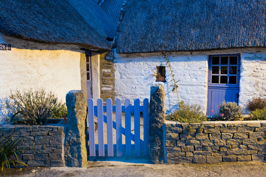 Thatched roof house in the Village of Kerascoet (K&eacute;rasco&euml;t), Brittany (Bretagne), France