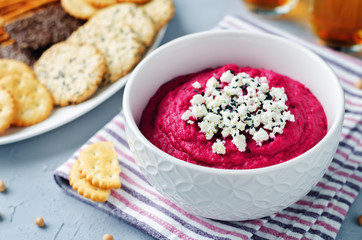 Beet hummus with Feta and black sesame