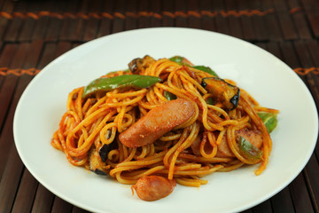 トマトソーススパゲティ