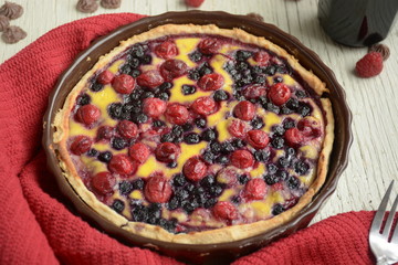 cranberry and blueberry tart