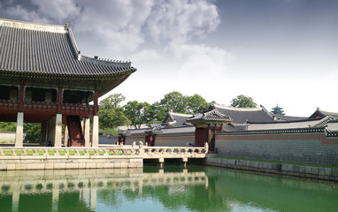Naklejka premium 한국의 전통 고궁