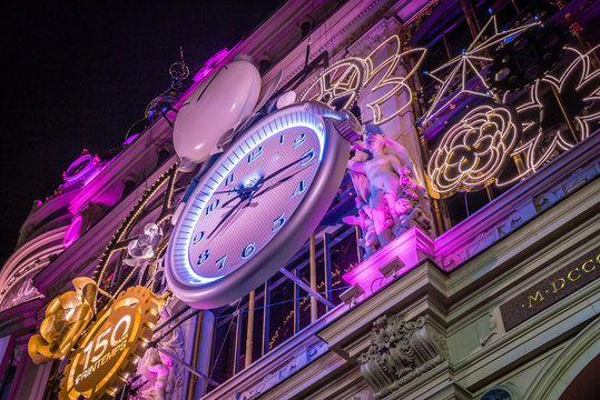 Purple clock in Paris