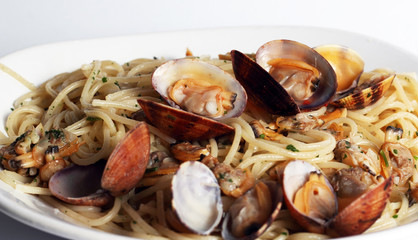 Spaghetti alle vongole veraci.