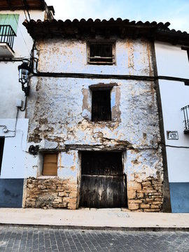 Cinctorres es un municipio de la Comunidad Valenciana, Espa&ntilde;a. Perteneciente a la provincia de Castell&oacute;n, en la comarca de Cinctorres