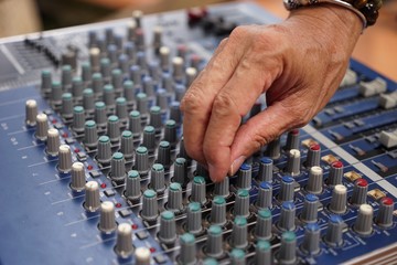 Missing is the mixing of sounds by one instrument.