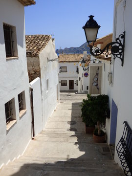 Altea, pueblo turistico de costa de Alicante (España),situado en la comarca de la Marina Baja, en la costa mediterránea al sur de Calpe y al norte de Alfaz del Pi