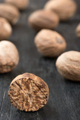 Dry nutmeg