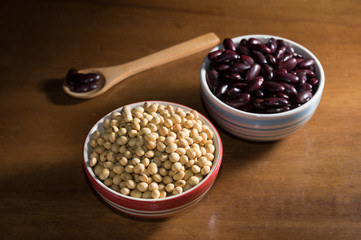 Soy beans and kidney beans in cup.
