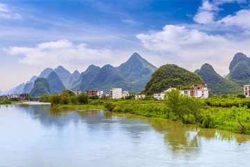 Fototapeta premium Yangshuo Xingping Lijiang River natural landscape scenery