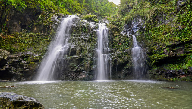 Upper Waikani Falls (Three Bears Falls) along the road to Hana, Maui, Hawaii, USA