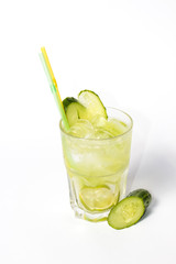 Fresh Lemonade with Cucumber and Lime