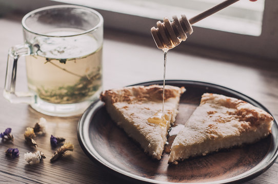 Cheesecake with honey and green tea. Чизкейк с медом и зеленым чаем