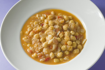  guiso de garbanzos.