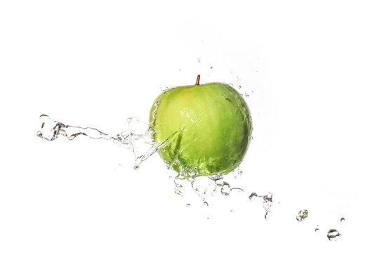 frischer grüner Apfel Wasserspritzer