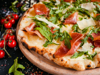 Salmon and arugula pizza. Light and tasty meal for weigh twatchers